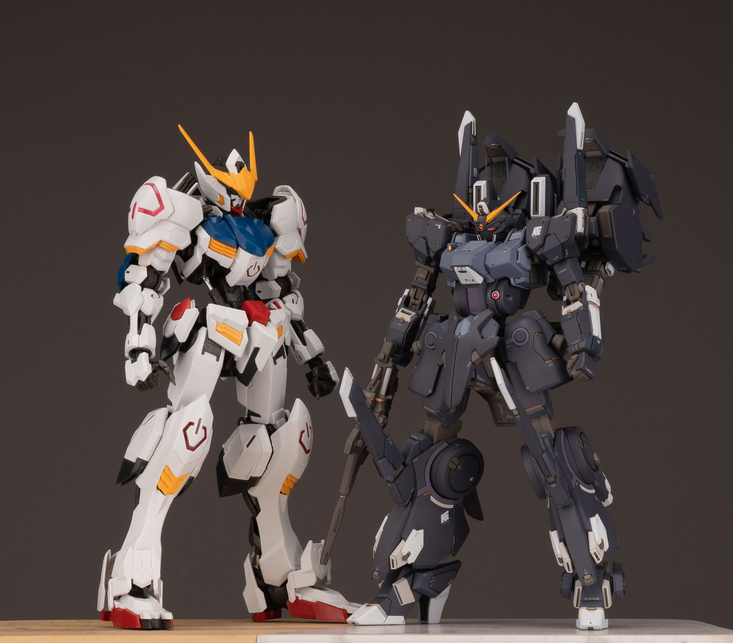 银弹labzero镇压者巴纳纳吉gk改件国创拼装