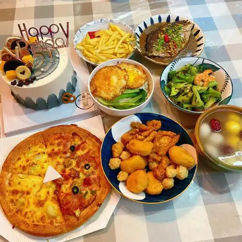 小食拼盘金银汤圆生日面西蓝花炒虾仁06红烧金昌鱼炸薯条