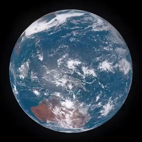 地球又叫"蔚蓝色的星球",因为从太空看是蔚蓝色的