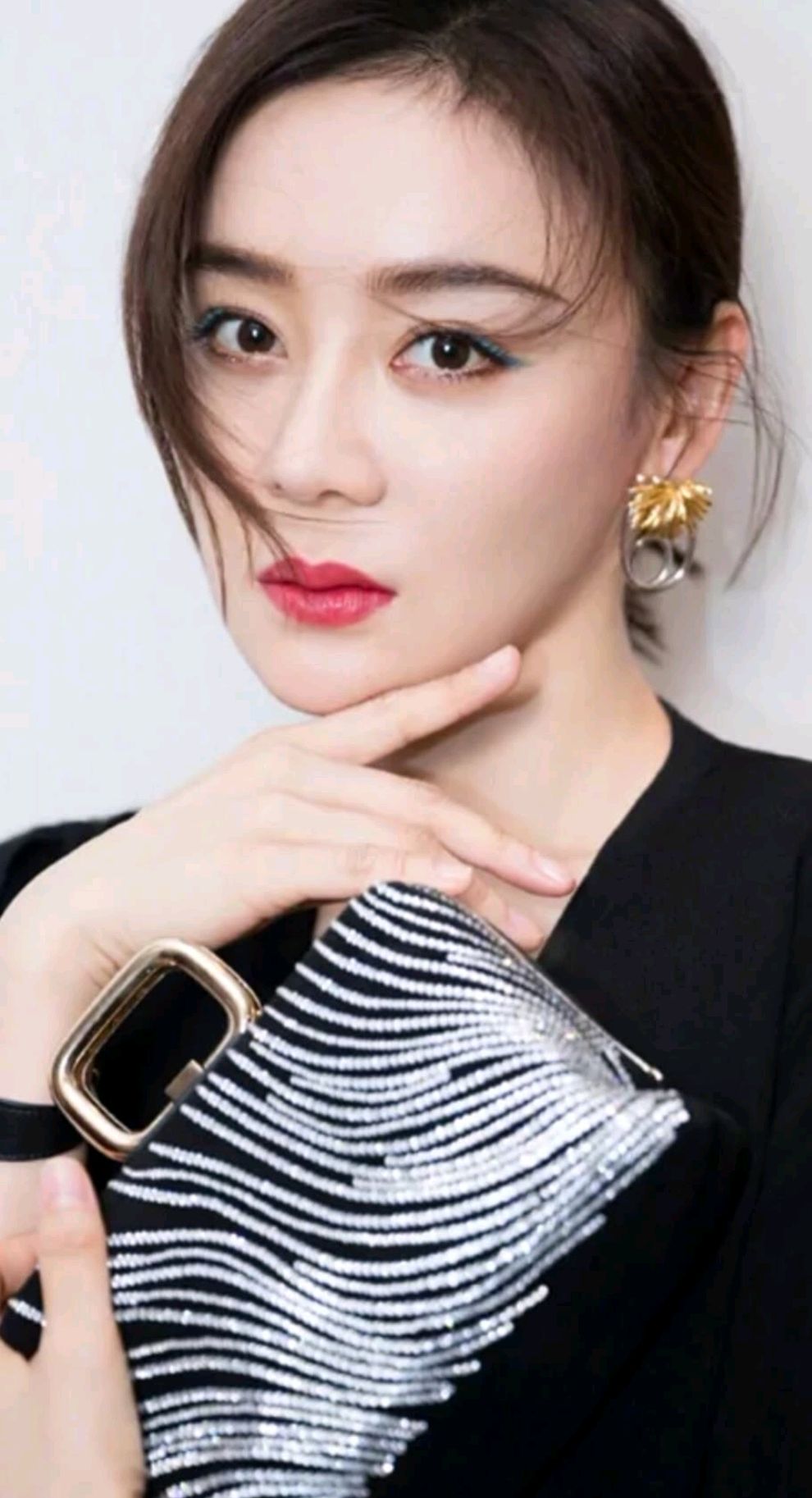 袁姗姗美照,喜欢吗?评论区告诉我!