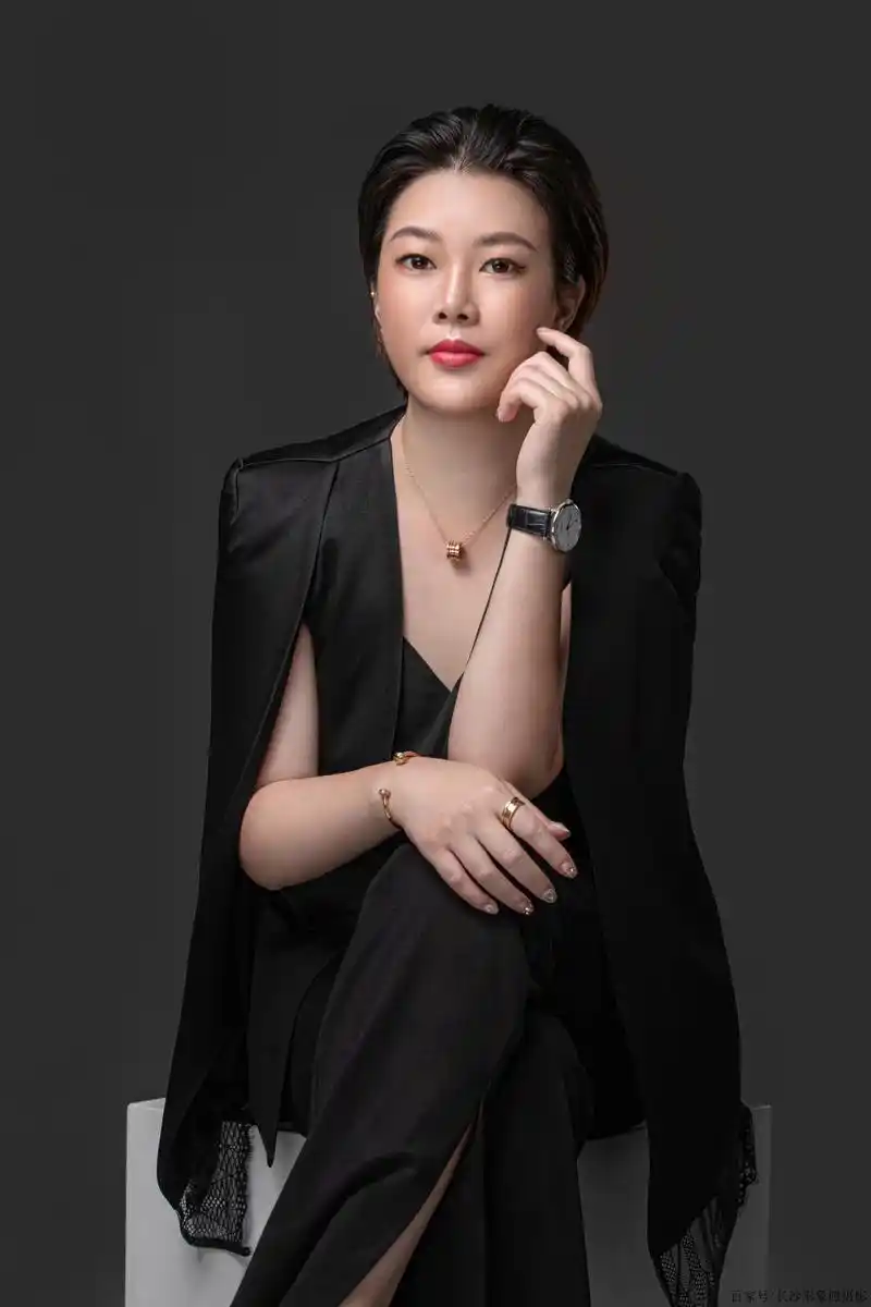 长沙形象照摄影:个人品牌是什么?