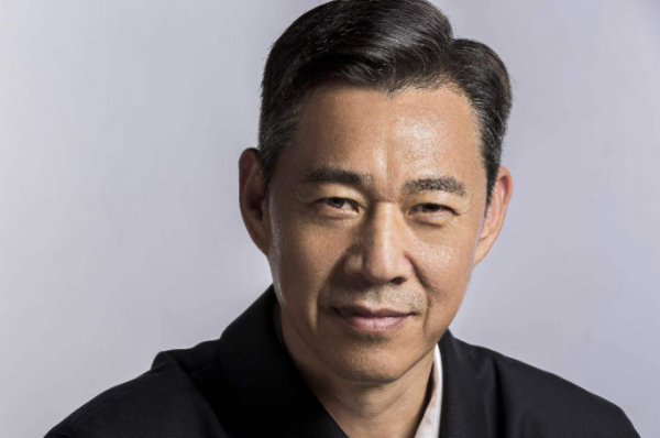 大陆六十岁以上的男明星照片和名字_360问答