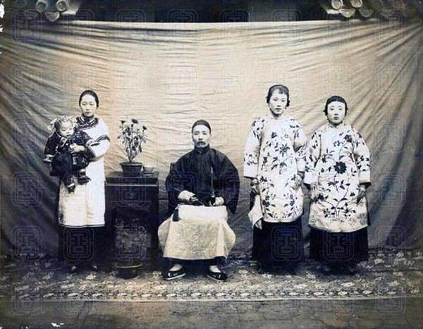 古代女人为何能够守寡一生?70岁老人临终前说出了真相!让人心酸