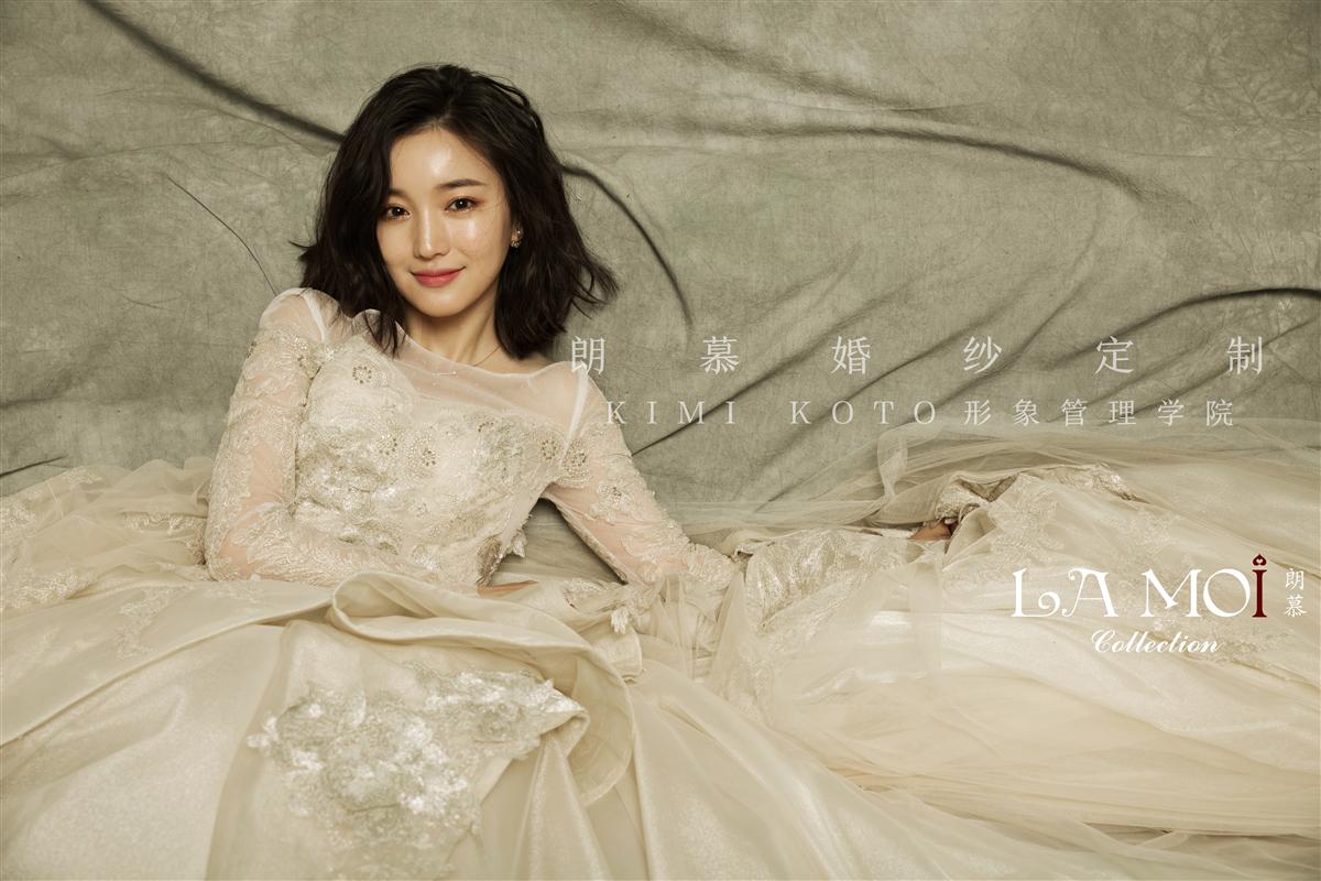 朗慕婚纱礼服定制_私人婚纱定制_相册详情_婚纱定制