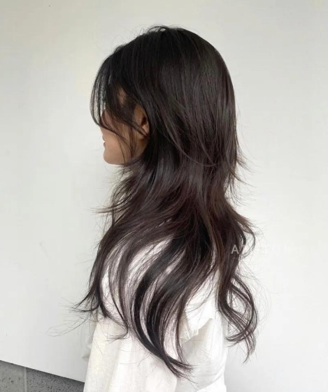 层次感碎发长发造型 慵懒妩媚长卷发女人味十足