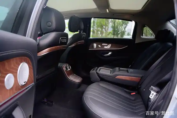 试驾奔驰e级:在豪华面前运动不值一提?