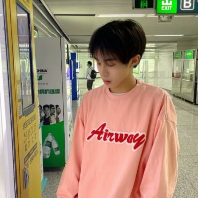 帅气暖男图片阳光13岁