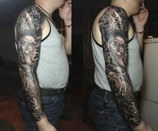 大花臂的黑白无常纹身图案(2/6)