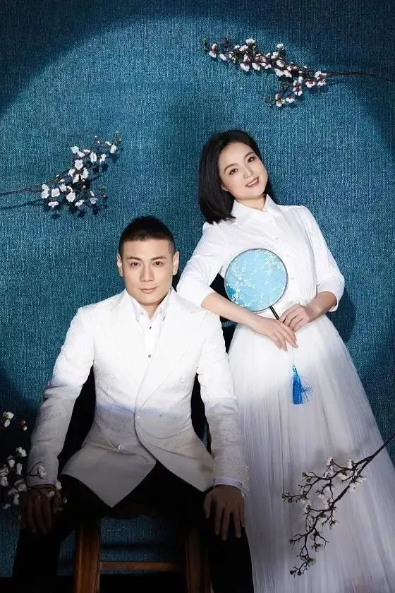 歌手白雪:38岁离异后,二婚再嫁小8岁老公,如今事业爱情两头旺插图20