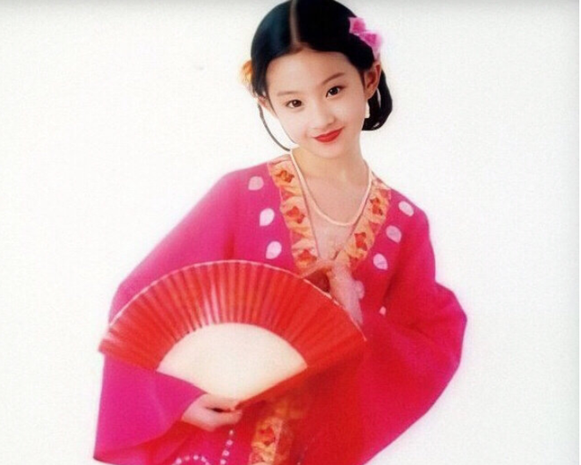 看了刘亦菲从童年到女人的变化,才知道什么是真的"从小美到大"