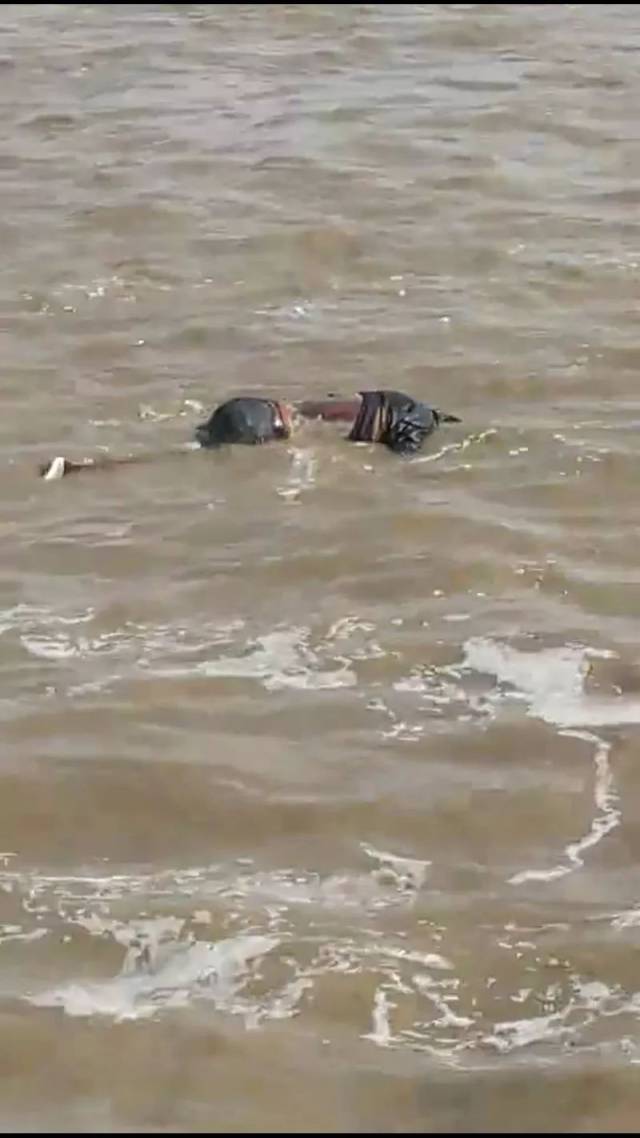 恐怖!嘉兴惊现一具男性浮尸!身上有纹身!尸体浮肿