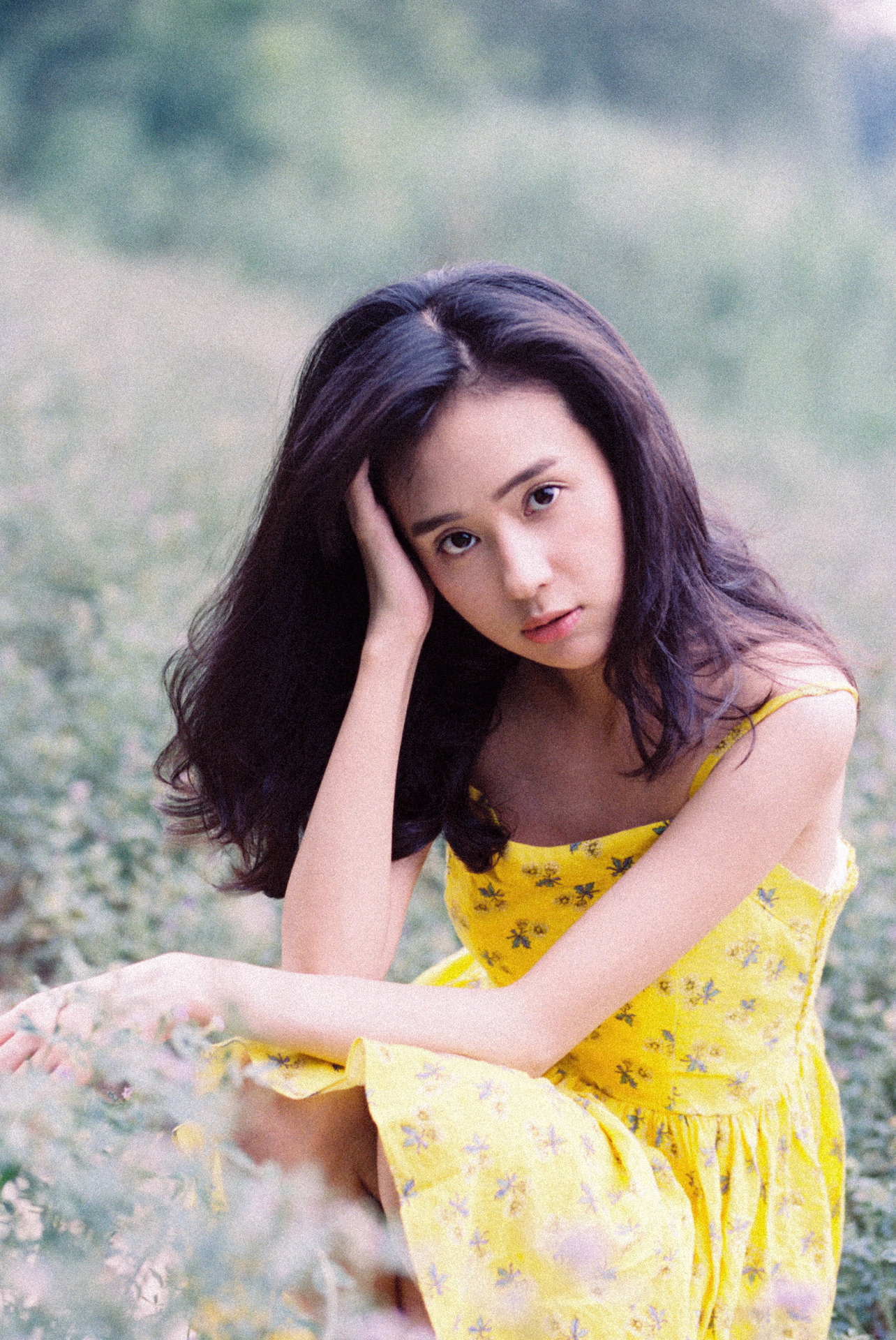 p>郑合惠子,1994年9月16日出生于福建省福州市,中国内地影视女演员