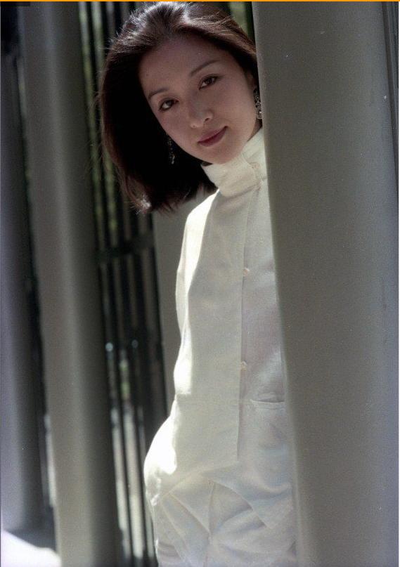 胡茵梦《代客停车》遭陷害成"脱星",坚持拍裸戏无罪