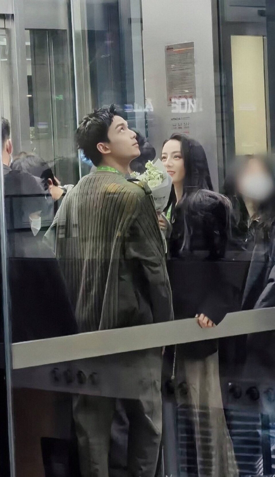 吴磊迪丽热巴壁纸