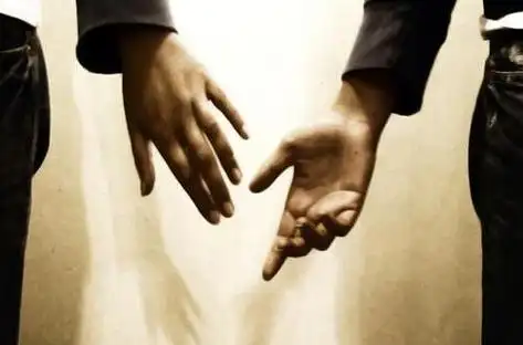 关于对爱情绝望的句子