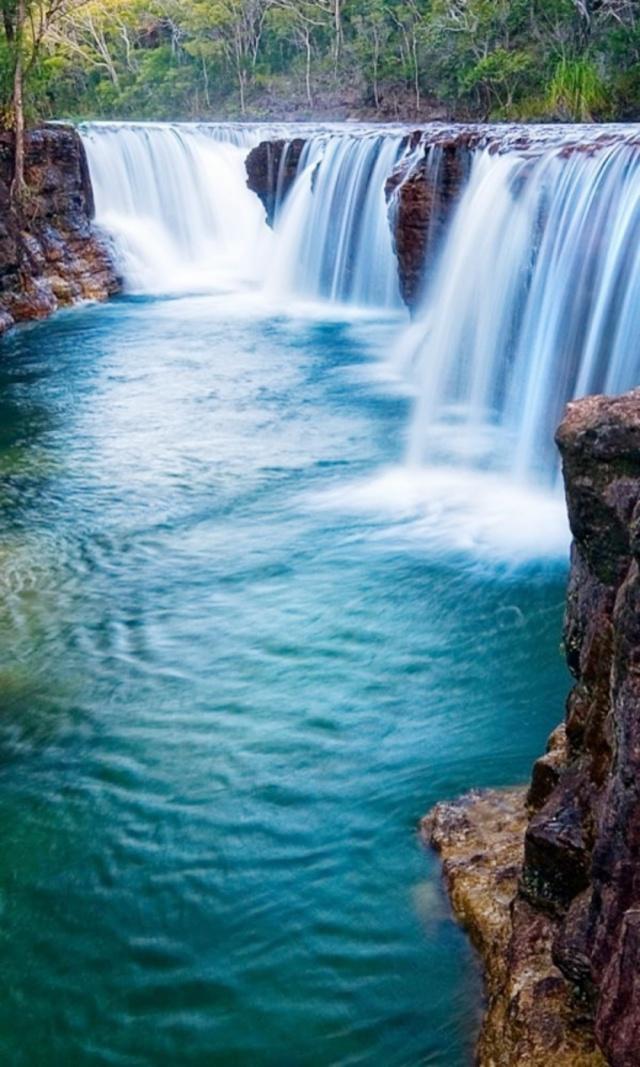 漂亮的山水手机壁纸