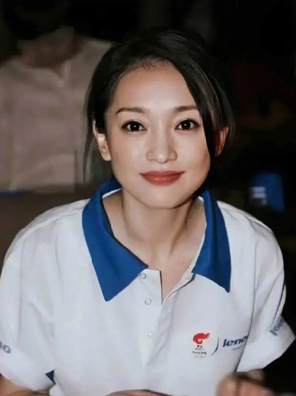 陈凯歌评价周迅:"如果身高再多10cm,整个世界就是她的