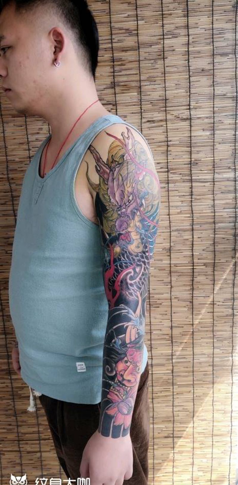 1999元花臂纹身图片手部老传统纹身图案