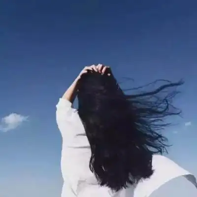 长发背影女神头像