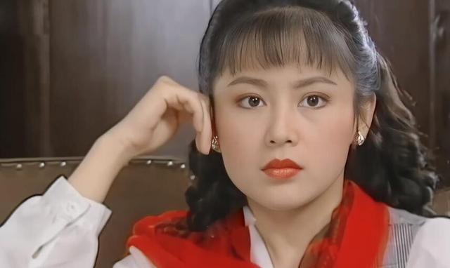 陈红:当女配碾压了女主的几次陈红,一位备受赞誉的美人和演员,她在