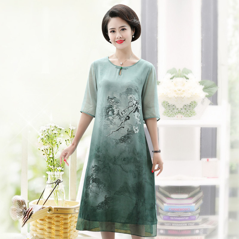 妈妈夏装连衣裙2021新款宽松中年女春装洋气大码母亲节中老年裙子
