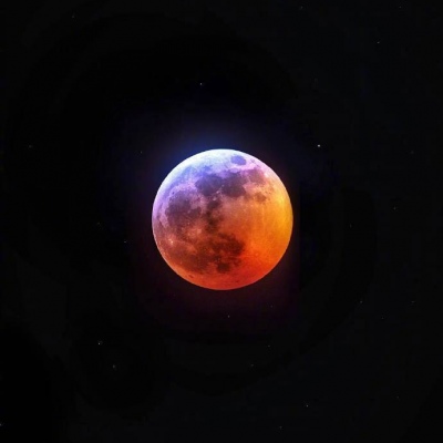 月亮头像背景图