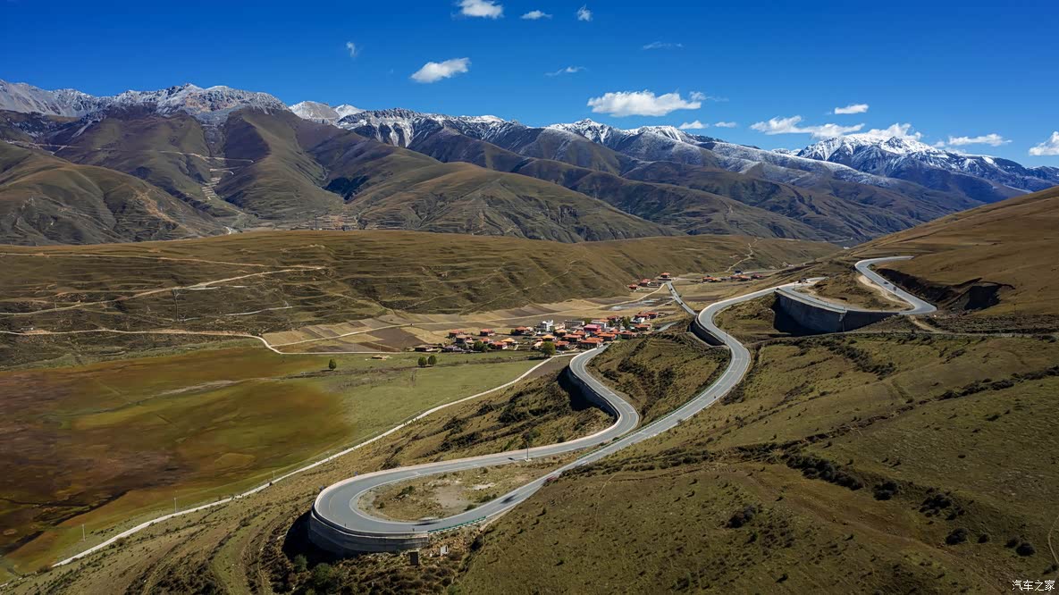 探秘317国道川藏北线,一条冷门的进藏道路上会有什么样的风光?-雀儿山