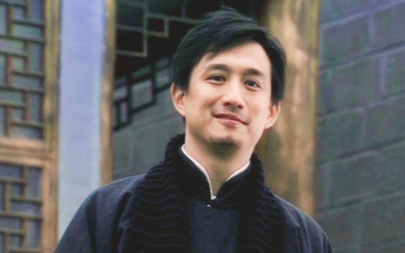 黄磊乌镇戏剧节摔手机事件:公道自在人心,还是误解下的争议?