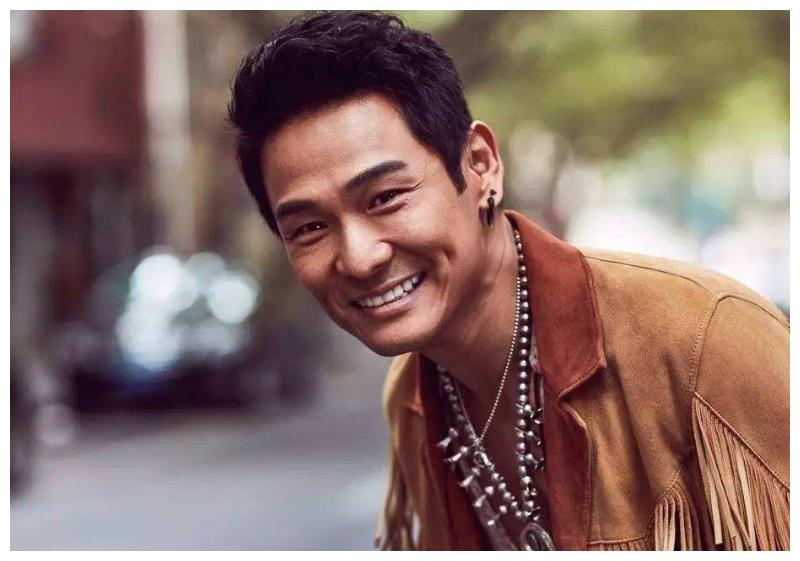 乐坛当中的伟人,杜德伟传神的舞台表现,总会使人很着迷