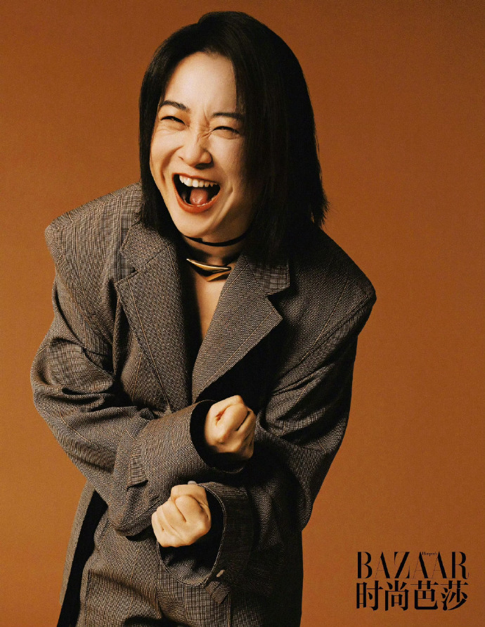 贾玲芭莎力量感封面大片##贾玲生命力