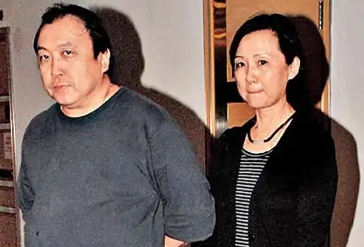 导演王晶老婆是谁 王晶老婆个人资料和照片