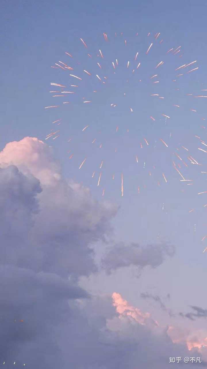 有没有干净舒服的手机壁纸推荐?