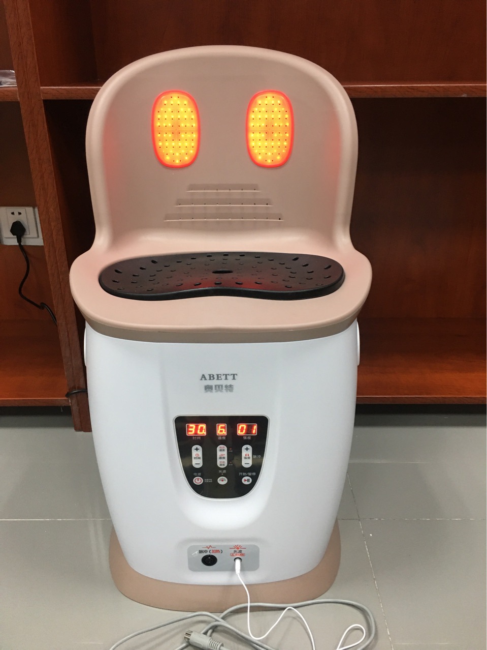 源头厂家 艾灸仪 高靠背艾灸仪 子午坐灸仪 艾绒艾灸熏蒸仪艾灸椅