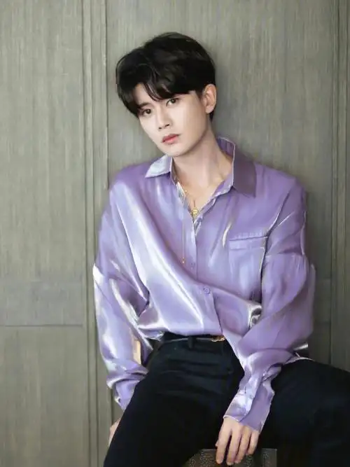 任嘉伦图片分享