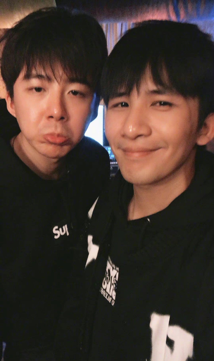 刘宇宁说大张伟yyds