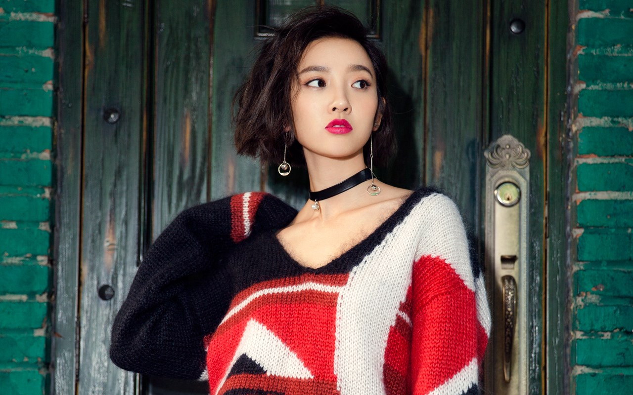 短发美女唐艺昕气质高清桌面壁纸