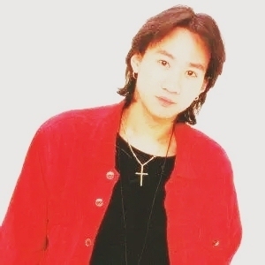 beyond乐队黄家驹明星同款光辉岁月十字架颈项链情侣纪念品毛衣链