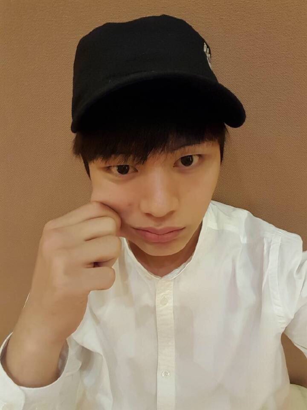 陆星材推特更新