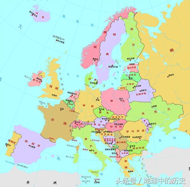 欧洲地图1,西班牙面积50.6万平方公里,对应四川省的48.