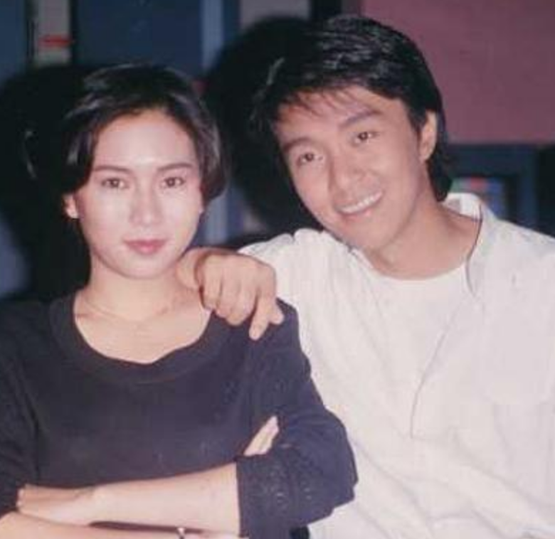 回顾她向周星驰求婚被骂神经病去世后被星爷拍进了电影