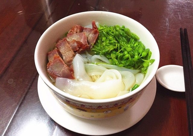 蜜汁叉烧汤河粉