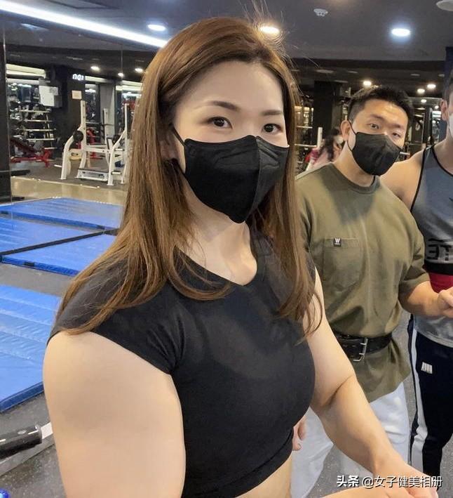 今天再次回味一下_健美_池妍玉_女性