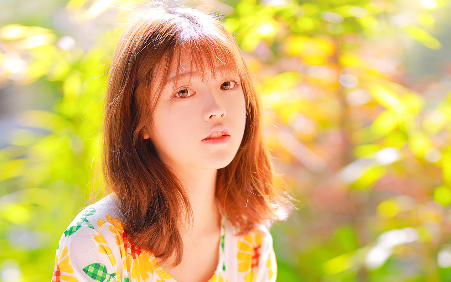 文艺小清新美女纯美夏日高清桌面壁纸