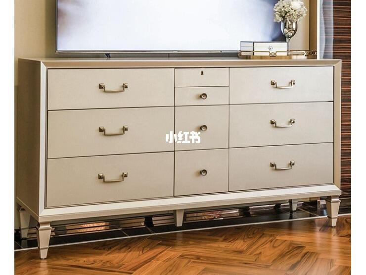 百搭边柜这次给大家带来了一款款百搭又实用的斗柜,美式轻奢风格,香槟