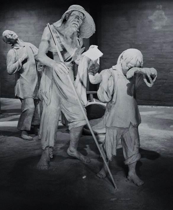 刘文彩之孙刘小飞:退休工资2000多,一生不婚,坚持为爷爷翻案_刘文辉