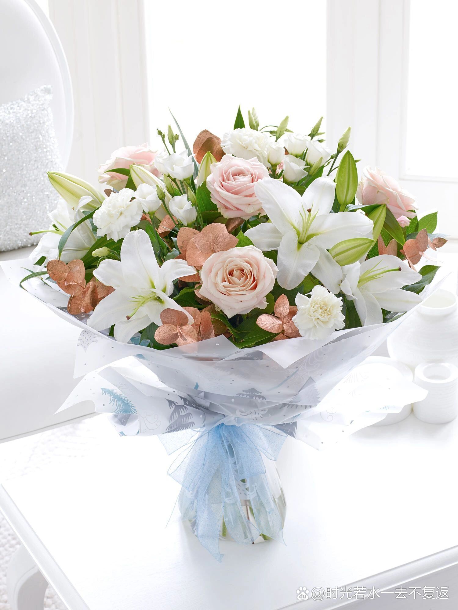 七夕攻略|百合花束送给执子之手的ta 百合花的花语和寓意 百合的花语