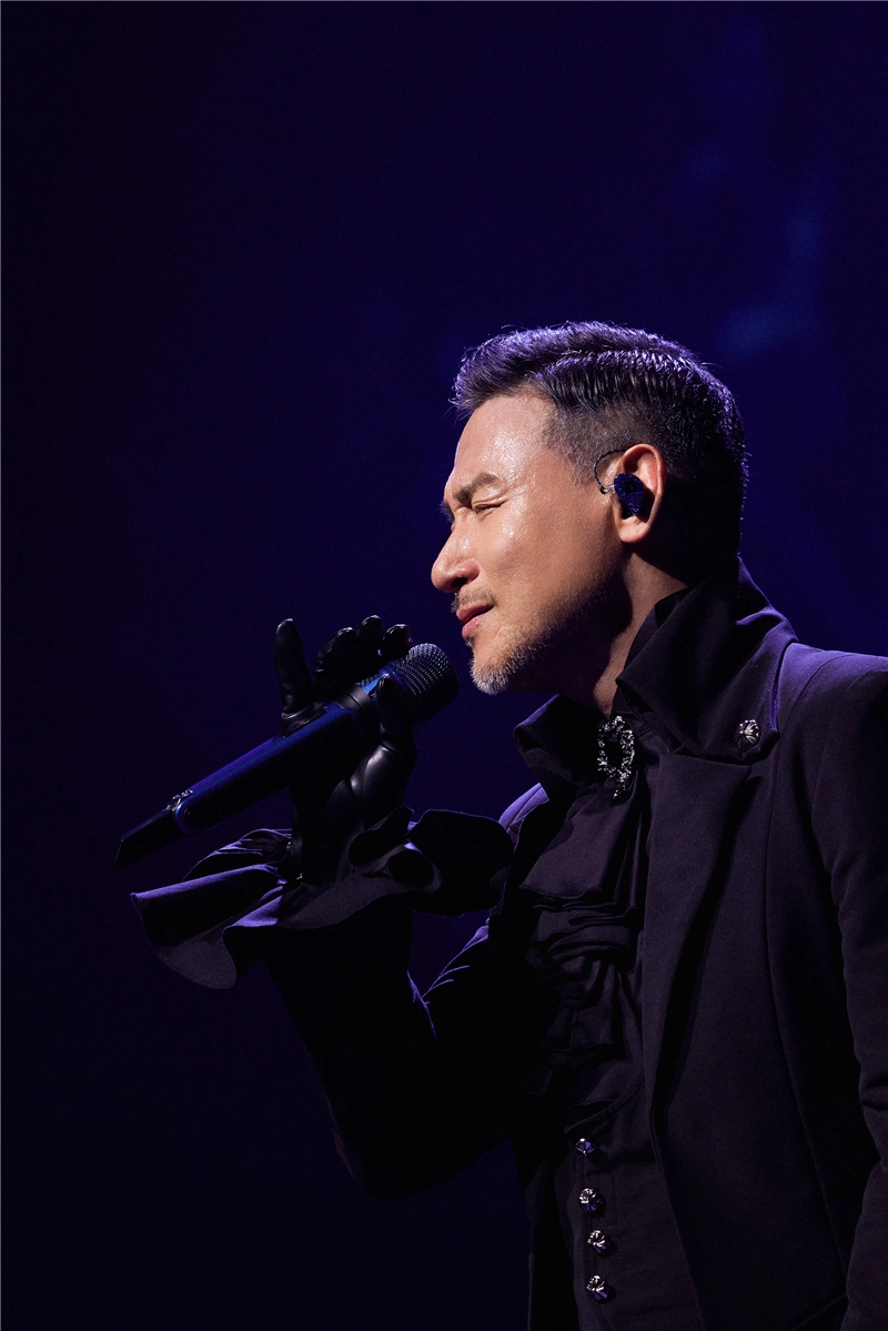 《张学友60 巡回演唱会》香港站落幕 "感谢大家让我成为最幸福的普通