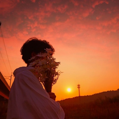 男头の时光很匆忙 别错过落日与夕阳_微信头像_我要个性网