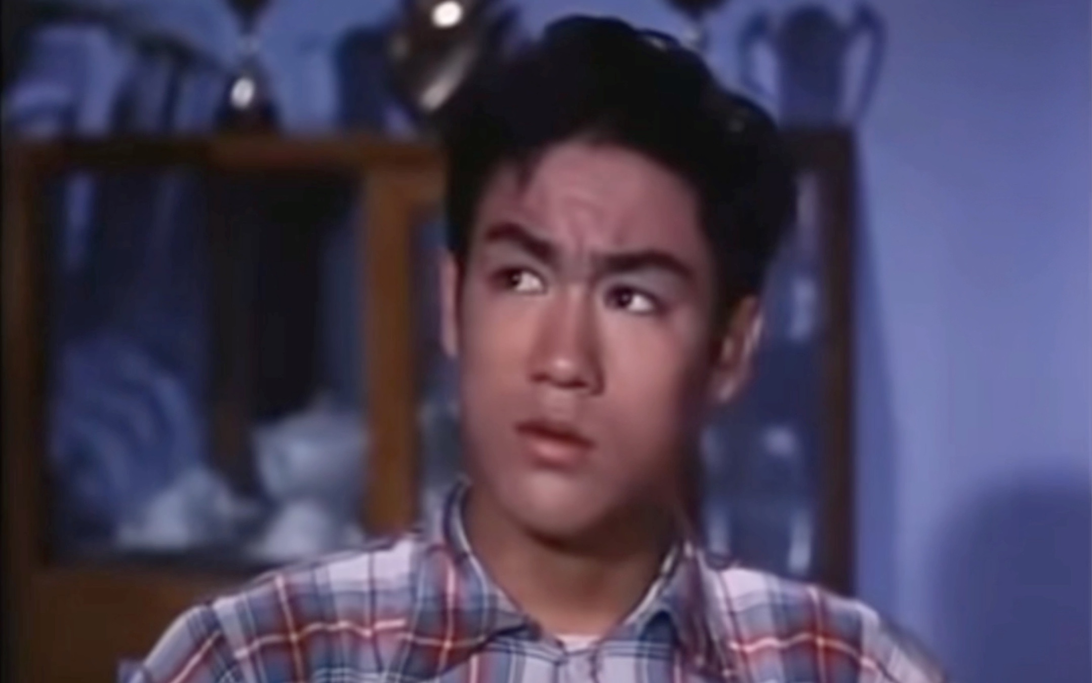 1960人海孤鸿片段