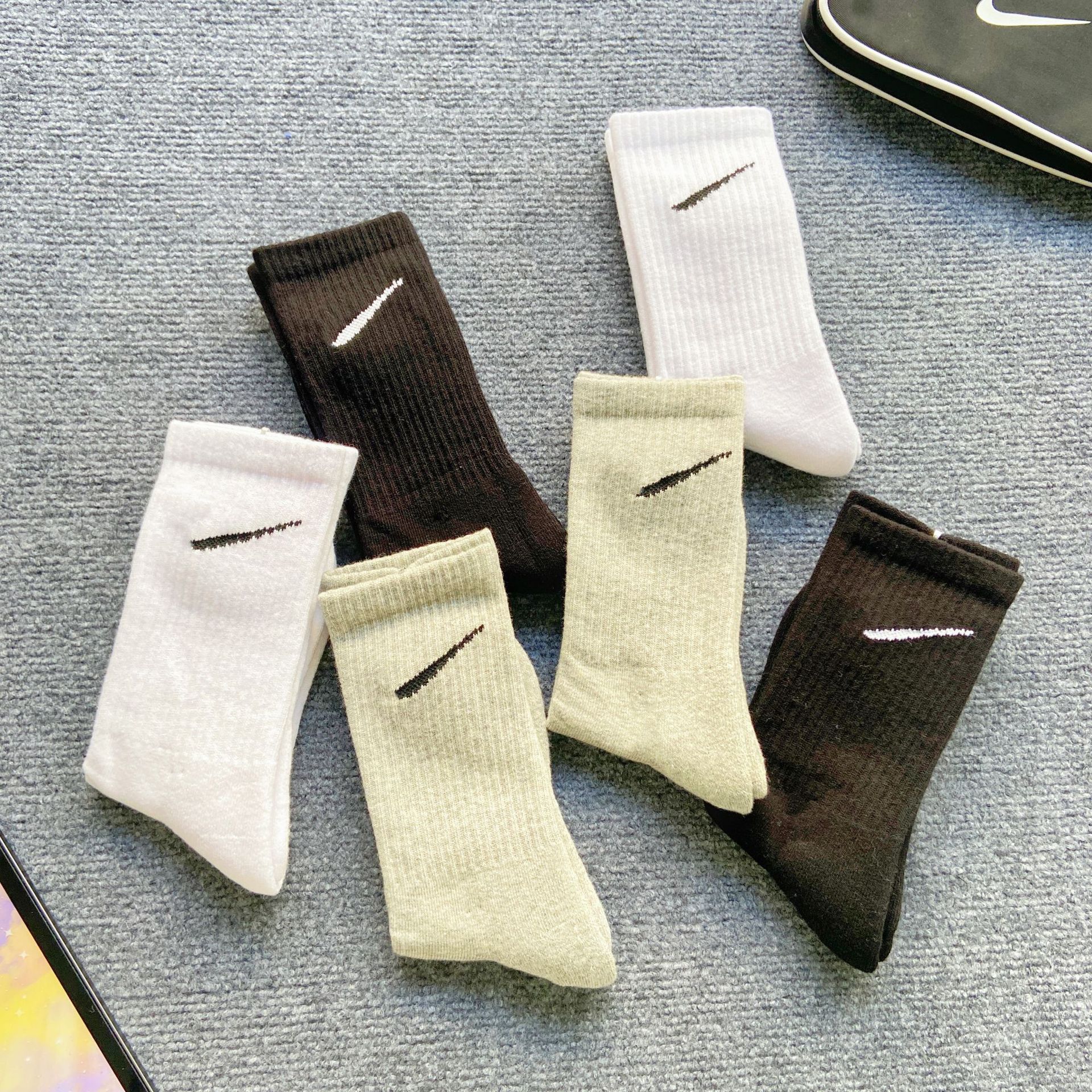 纯棉加厚毛巾底篮球运动勾勾袜长筒精英字母吸汗排湿情侣高筒袜子